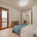 Viky Flat - 15 Min From Venice & Free Parking