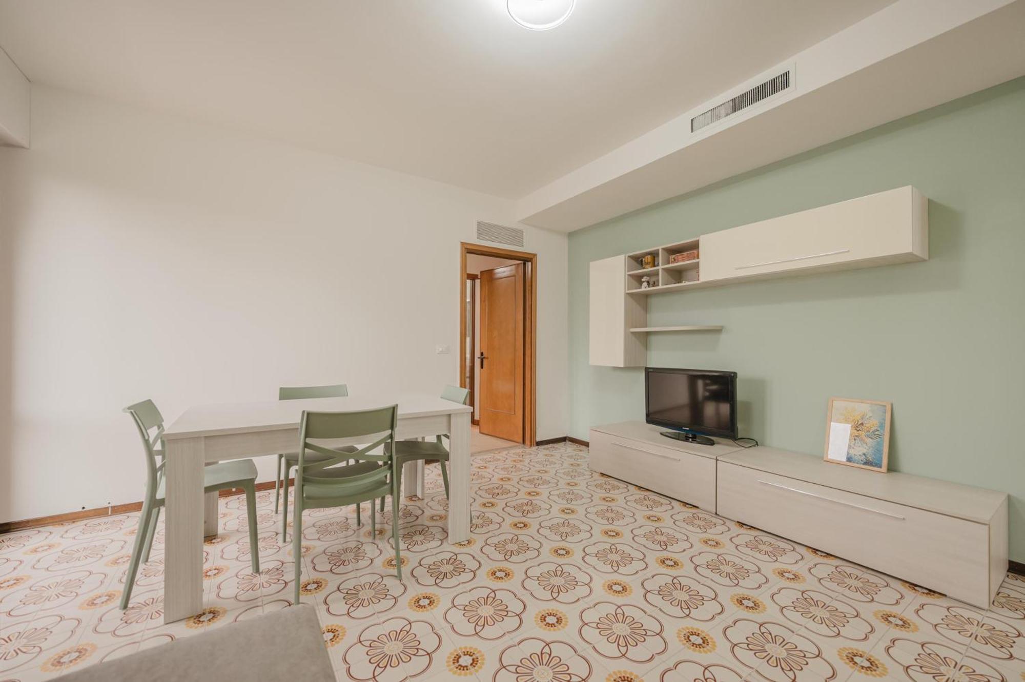 Appartamento Viky Flat - 15 Min From & Free Parking